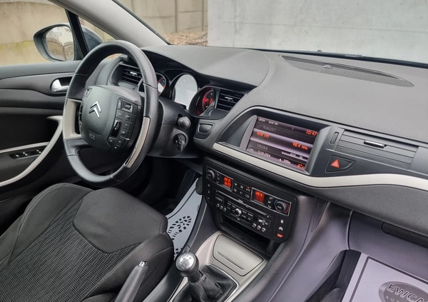 Citroen C5 cena 20900 przebieg: 253000, rok produkcji 2012 z Szczytna małe 704